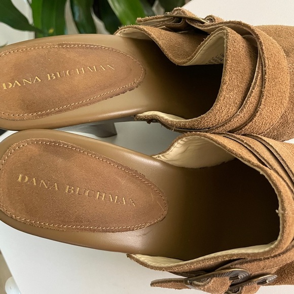 Clogs Wooden Buckle Heel Studded Suede Leather Women’s 9.5 Camel Tan Brown - Picture 2 of 10